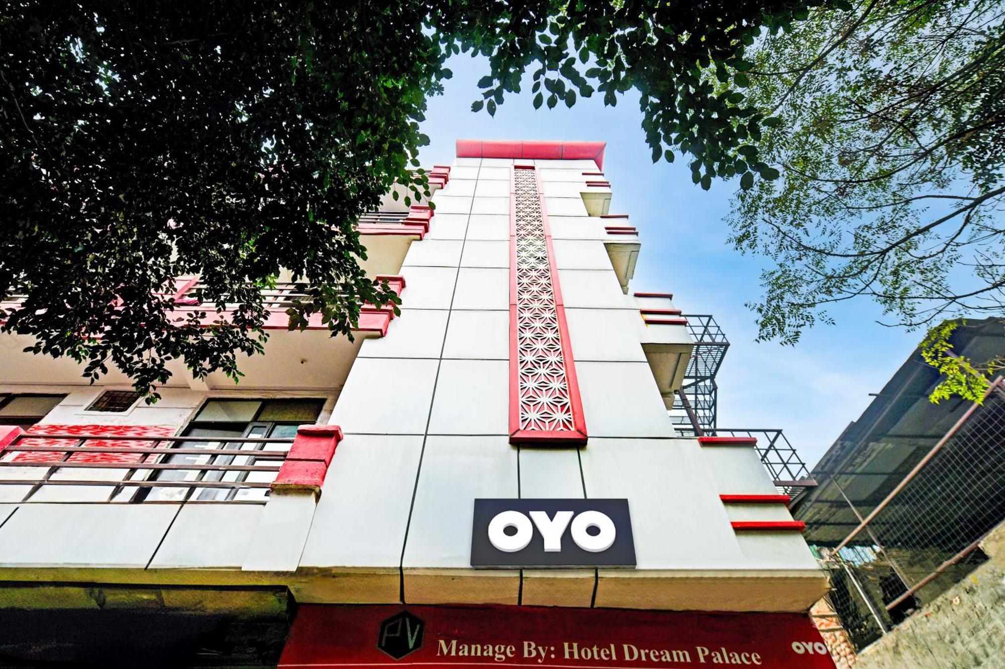 Hotel O Granville Új-Delhi Kültér fotó